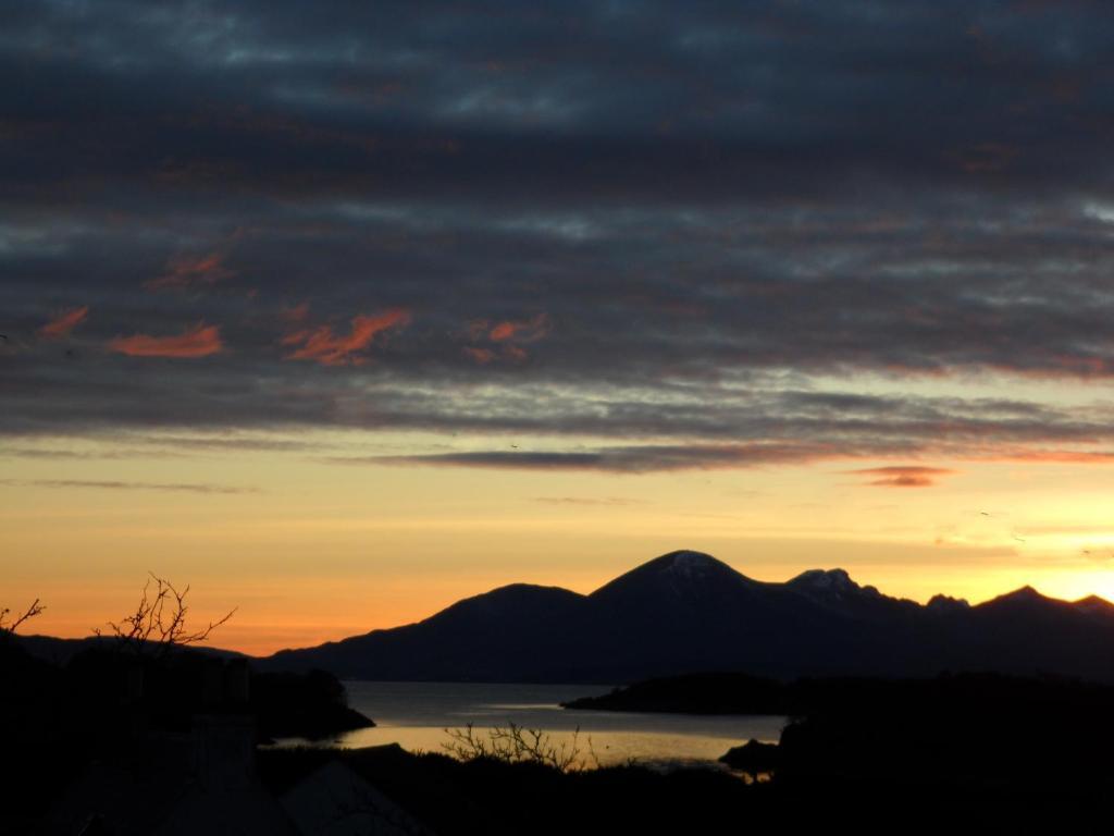 Creag Dubh Bed & Breakfast Kyle of Lochalsh Eksteriør bilde